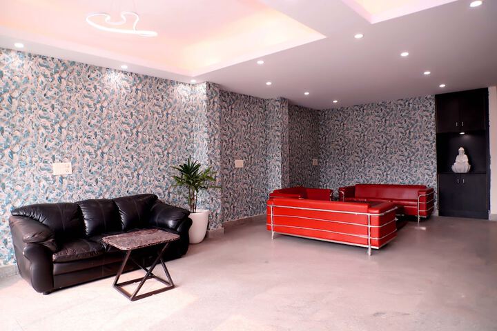 Room 16 of 25
