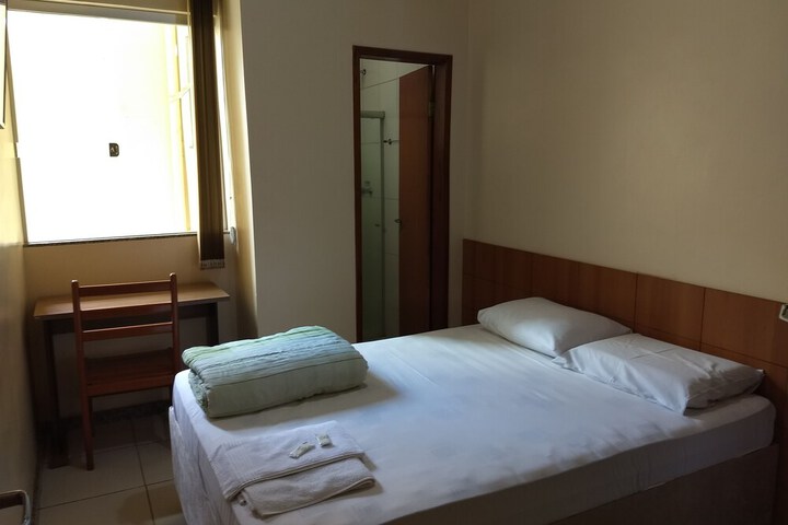 Room 12 of 17