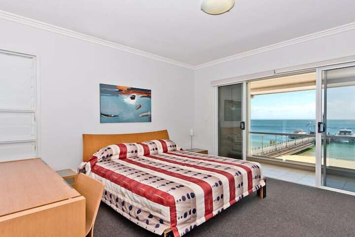 Room 2 of 24