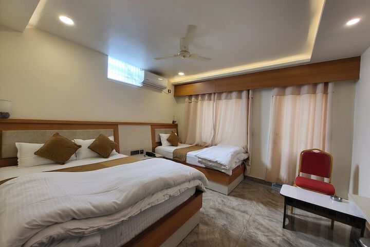 Room 36 of 75