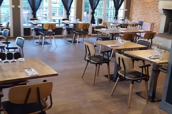 Dining Photos