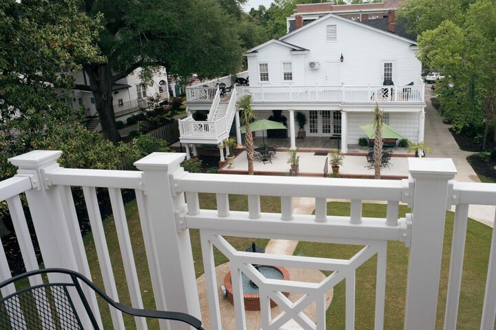 Terrace/Patio 26 of 51