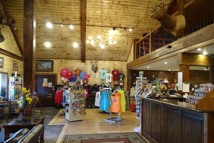 Gift Shop 8 of 14