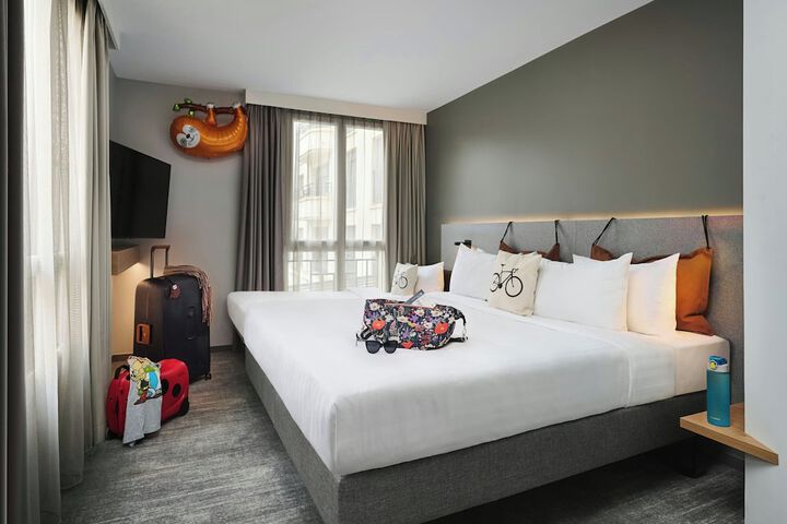 Room 26 of 56