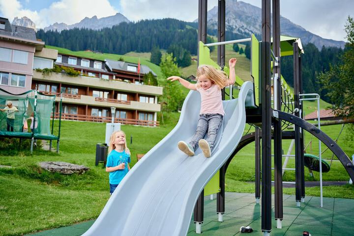Childrens Activities 63 of 96