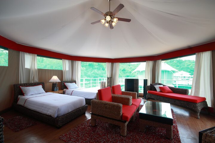 Room 3 of 71