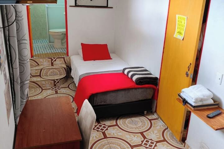 Room 68 of 139