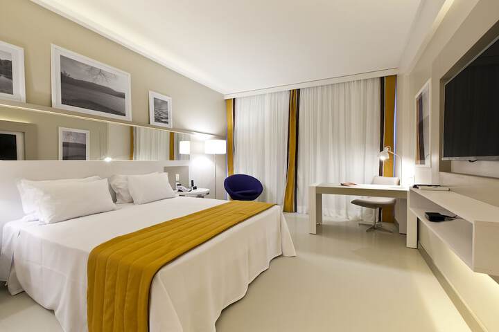 Room 8 of 72