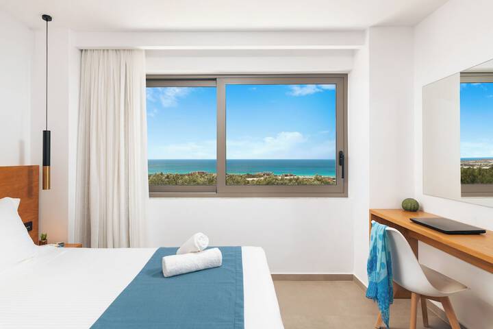 Room 5 of 72
