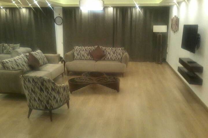 Room 29 of 63