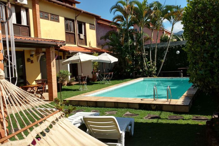 Hotel Exterior 9 of 26