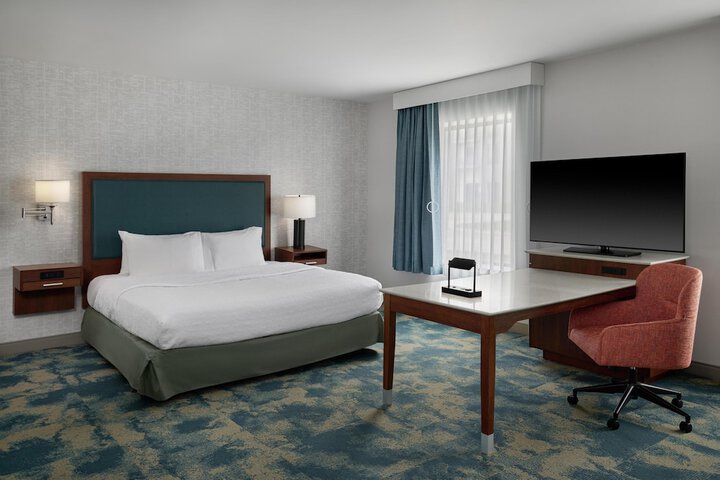 Room 8 of 46