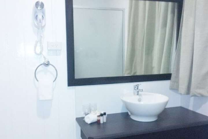 Room 5 of 23