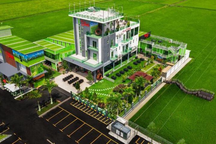 Villa Chee