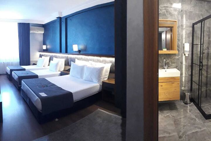 Room 18 of 51