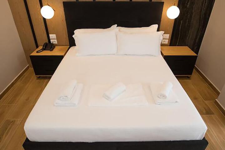 Room 20 of 48