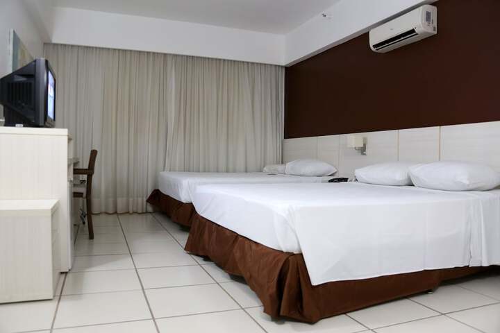 Room 9 of 93