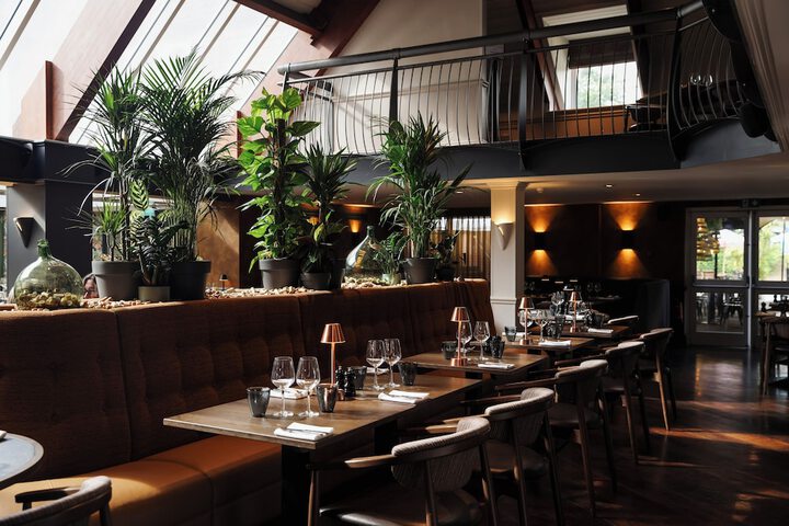 Dining 51 of 69