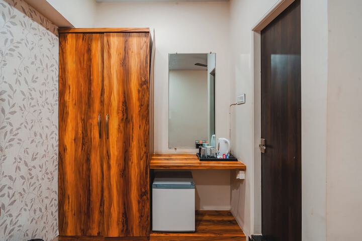 Room 31 of 51