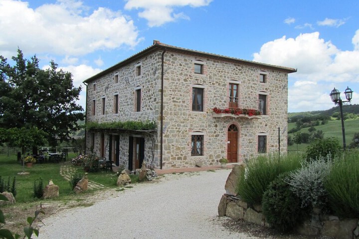 Hotel 58 of 73