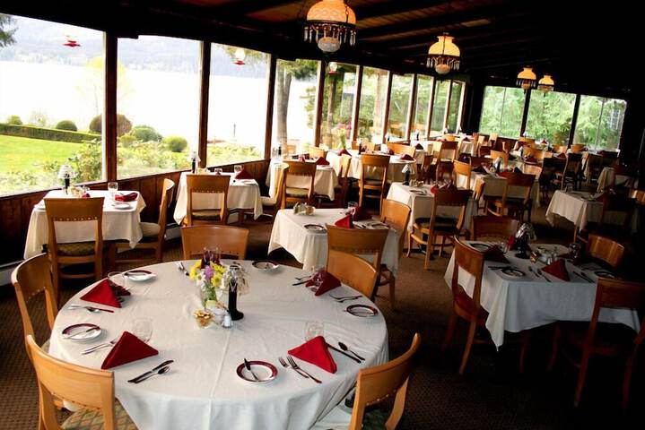 Dining 50 of 80