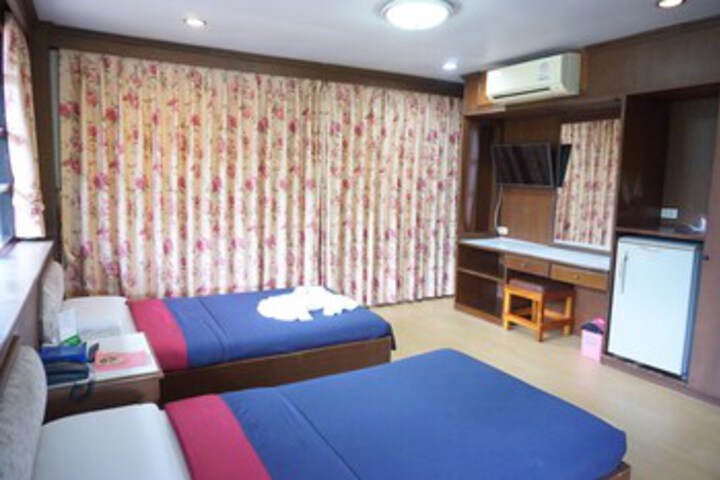 Room 19 of 50