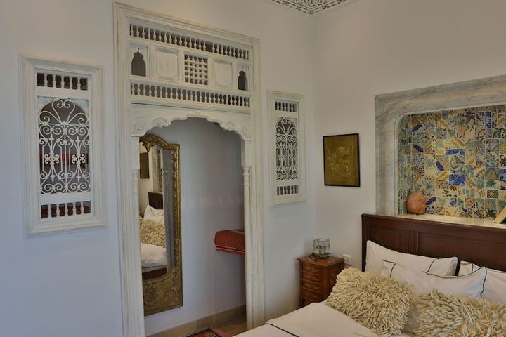 Room 38 of 129