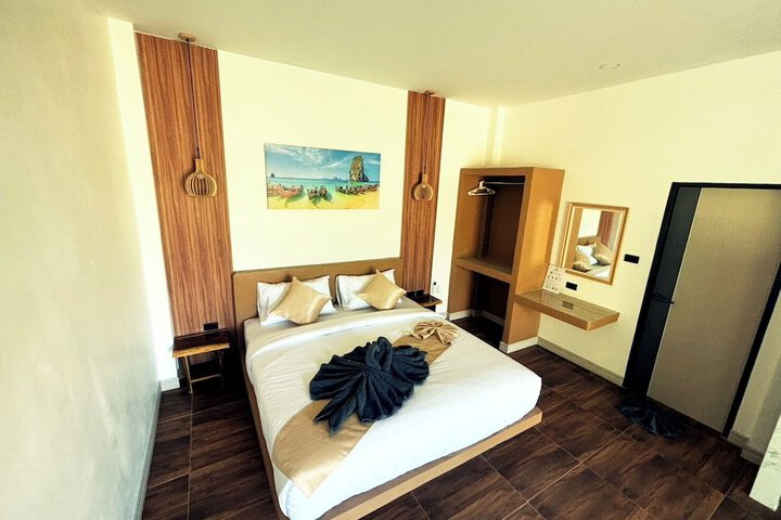 Room 16 of 47