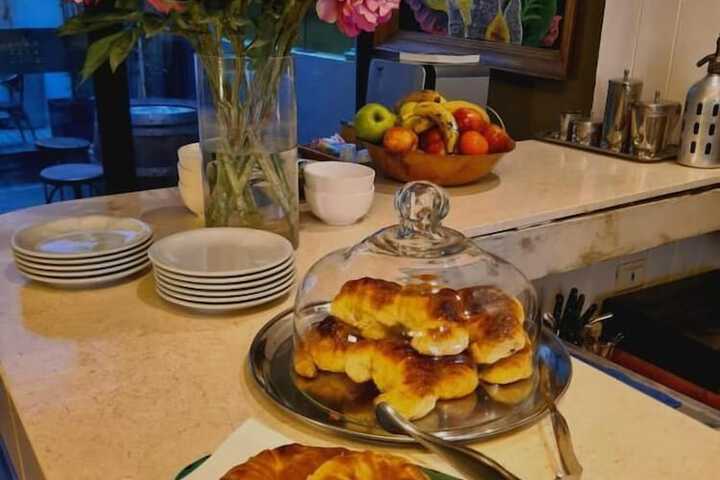 Breakfast/Coffee Service 62 of 78