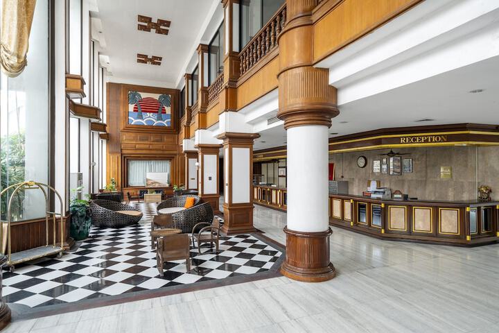 Lobby Entry