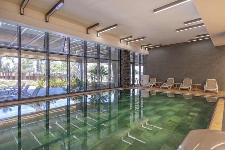Pool 26 of 43