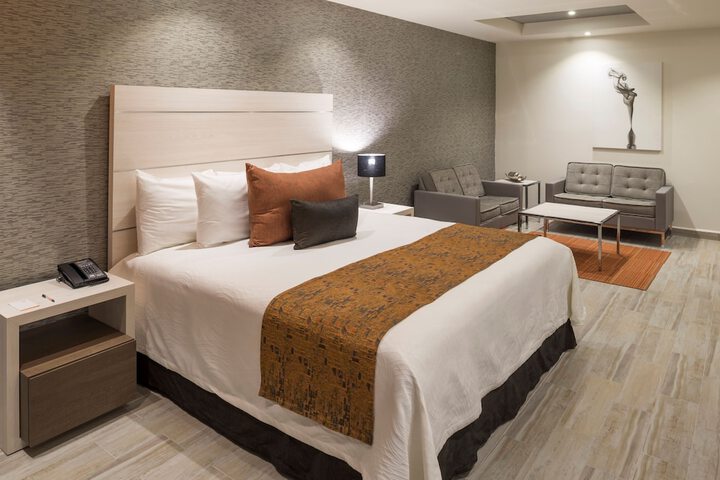 Room 21 of 65