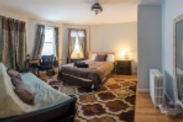 Room 100 of 120