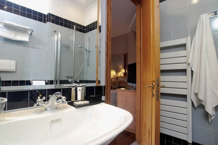 Bath Amenities