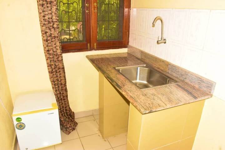 Room 4 of 21