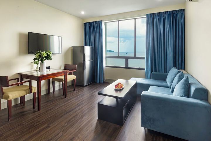 Room 82 of 150
