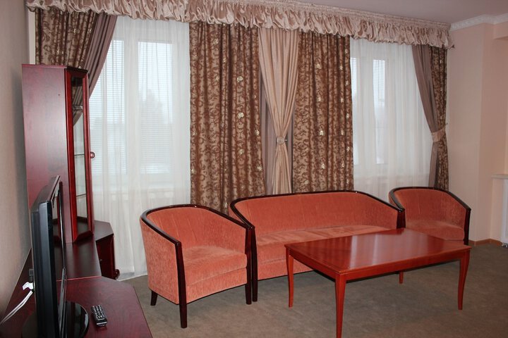 Room 26 of 108