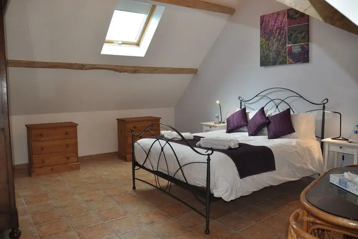 guest_rooms