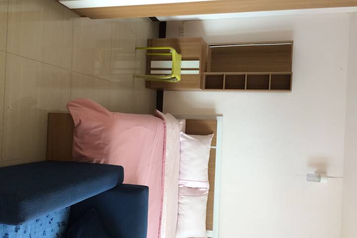 Room 21 of 72