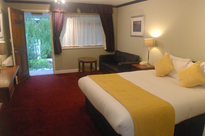 Room 10 of 45