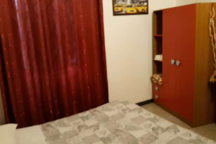 Room 16 of 34