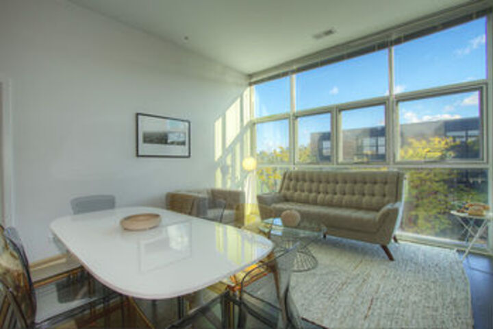 Photo of Distinct Lincoln Park Suites by Sonder