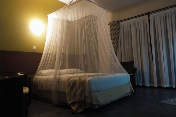 Room 10 of 53