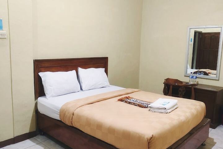 Room 7 of 23