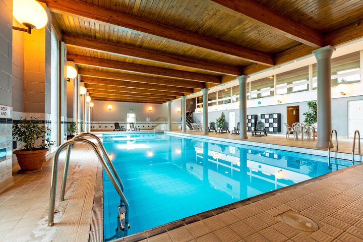 Pool 53 of 79