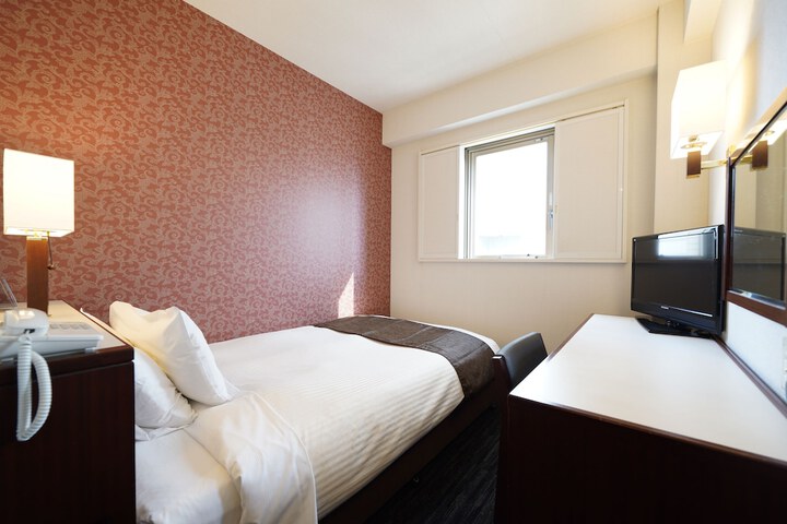 Room 7 of 45