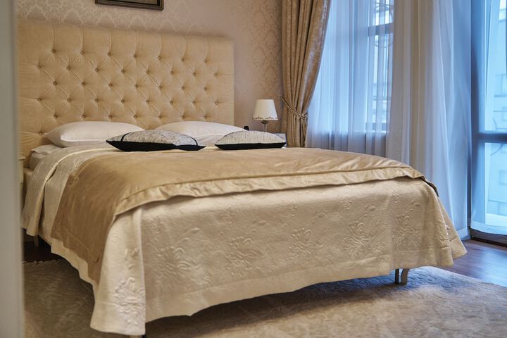 Room 22 of 46