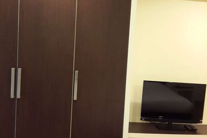 Room 51 of 90