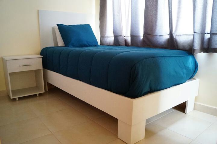 Room 4 of 43