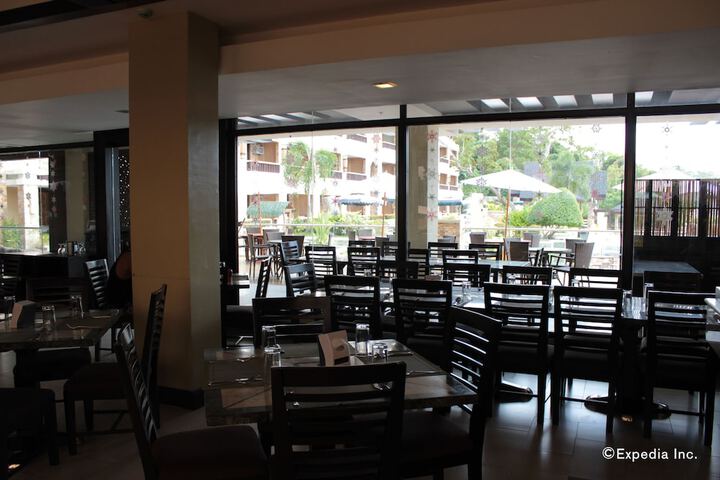 Dining 79 of 119